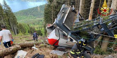 HANDOUT - Der sechsjährige Eitan hatte bei einem Seilbahnunglück in Italien beide Eltern, den kleinen Bruder und zwei Urgroßeltern verloren. Foto: -/Vigili del Fuoco Firefighters/AP/dpa - ACHTUNG: Nur zur redaktionellen Verwendung im Zusammenhang ...