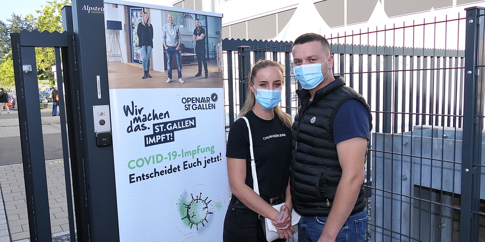 Shkurte und Bejkim Dreshaij lassen sich für ihre Freiheit impfen, trotz grosser Ängste