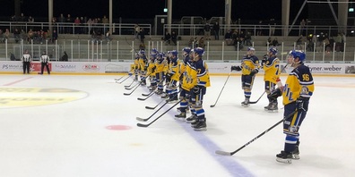  Saisonauftakt für den EHC Uzwil in der GLKB -Arena in Glarus.