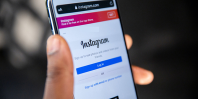 Folge uns auf Social Media