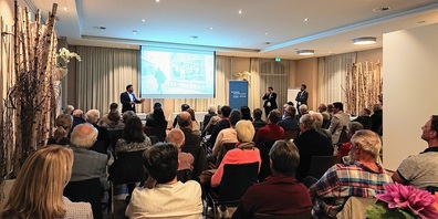 Patrick Schiegg (Leiter des Clientis Beratungszentren in Gossau und Uzwil) begrüsste die Teilnehmenden.