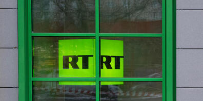 ARCHIV - Die Videoplattform Youtube hat die deutschen Kanäle des russischen Staatsmediums RT gesperrt und entfernt. Foto: Pavel Golovkin/AP/dpa