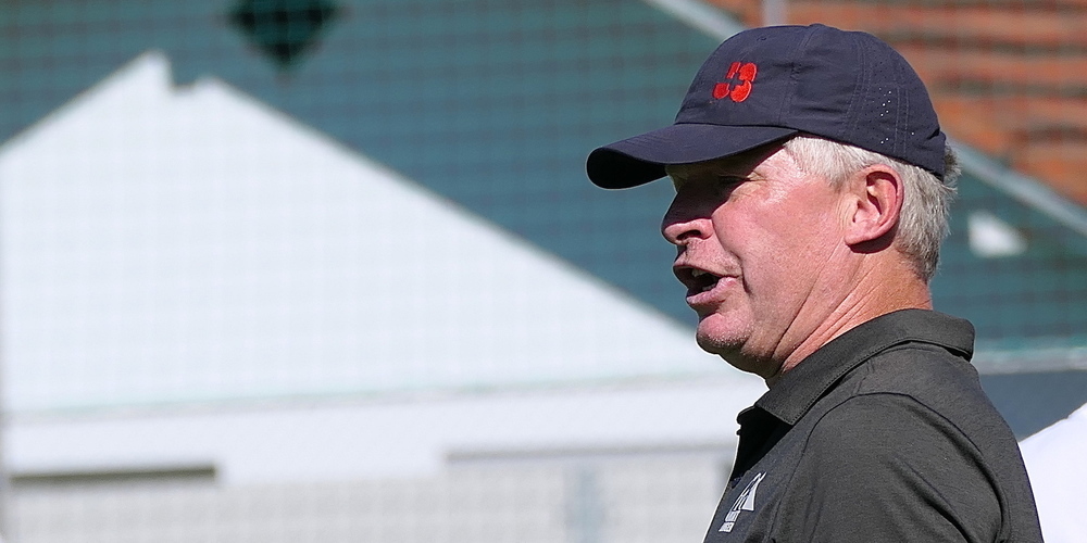 Montlingens Trainer Erik Regtop war in Rage wegen vermeintlicher Fehlentscheidungen des Schiedsrichters