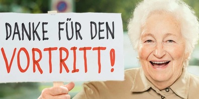 Ziel der mehrjährigen Kampagne ist die Reduktion der Verkehrsunfälle mit beteiligten Seniorinnen und Senioren. (Symbolbild der Kampagne)