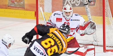 Dieser Schuss passt genau: Ramon Untersander bezwingt Melvin Nyffeler zum 2:0.