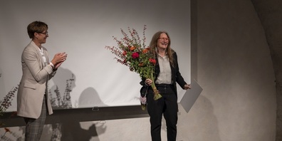 Kultur im Thurgau: Regierungsrätin Monika Knill überreichte Fotografin Simone Keller im August 2022 den Thurgauer Kulturpreis.