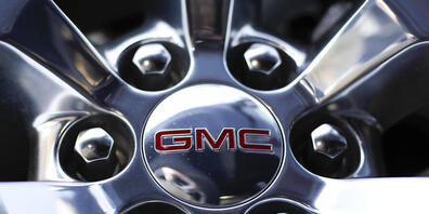 GM hat grosse Pläne: Das Unternehmen will seinen mächtigen Konkurrenten Tesla im Bereich der Elektroautos ausstechen. (Symbolbild)