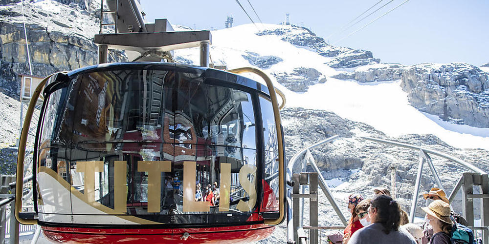 Die Schweizer Seilbahnen erholen sich nur langsam von den Folgen der Coronakrise. Insbesondere in der Zentralschweiz und im Berner Oberland harzt das Geschäft noch.(Archivbild)