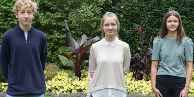 Im Bild von links: Noa Walser, Caroline Zürcher und Tanja Frehner, (nicht im Bild: Jonah Koller).
