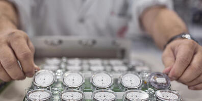 Die Uhrenexporte haben im Juli deutlich zugenommen. Und obwohl die Uhrenindustrie wegen der pandemiebedingten Restriktionen im Vorjahr grosse Einbrüche verzeichnete, liegen die Juli-Zahlen sogar über den Exportzahlen vom Juli 2019. (Symbolbild)