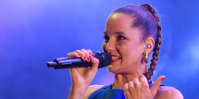 Tritt am Eröffnungsabend auf der Campfire Stage am Openair Gampel auf: Die Berner Rapperin Steff la Cheffe.