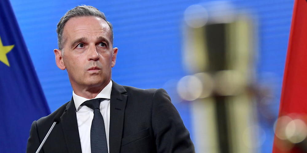 Außenminister Heiko Maas (SPD) spricht bei einer Pressekonferenz über die Lage in Afghanistan. Foto: Annegret Hilse/Reuters/Pool/dpa