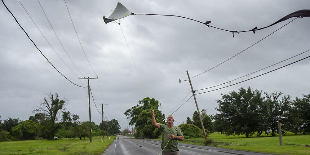 Das Nationale Hurrikanzentrum (NHC) stufte den Hurrikan «Ida» als «extrem gefährlich» ein. Foto: Chris Granger/The Advocate/AP/dpa