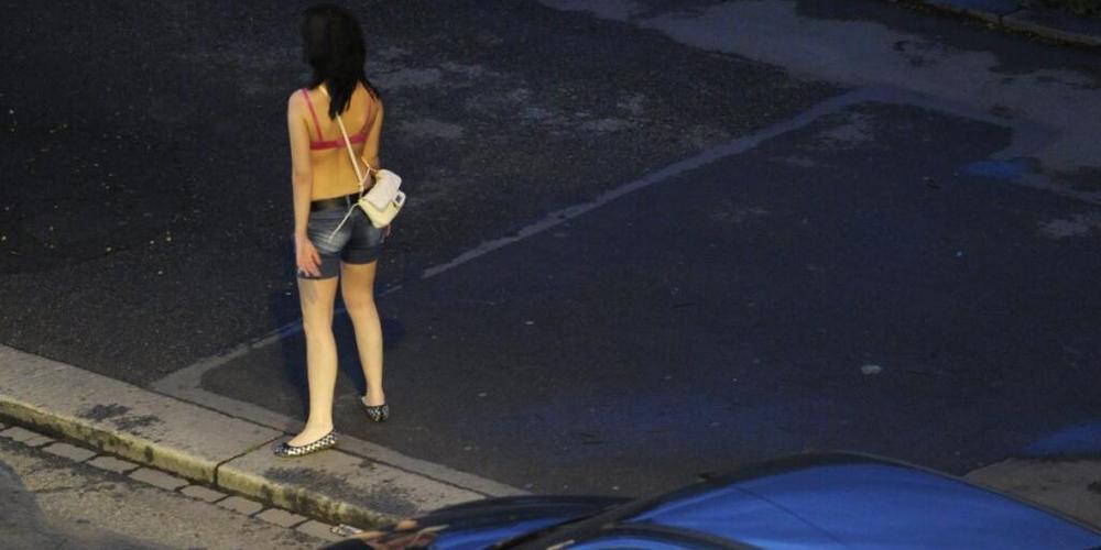 Zwei Drittel der Opfer von Menschenhandel werden zur Prostitution gezwungen. (Archivbild)