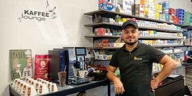 Gkiosk-Inhaber Argjent Tairi setzt neu auf "il caffè" Cerutti.  