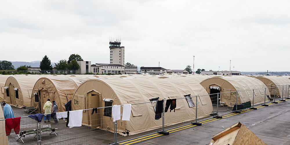 ARCHIV - US-Außenminister Antony Blinken will in der kommenden Woche die Air Base Ramstein besuchen. Foto: Uwe Anspach/dpa