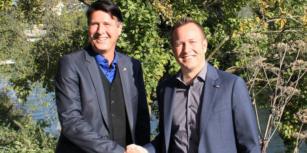Reto Bossard (rechts)  mit OBT-Verwaltungsratspräsident Reto Schaffner