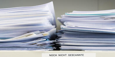 Die liberale Denkfabrik Avenir Suisse will mit einer neuen Rechtsform "Digitale Mini-GmbH" die Digitalisierung der Schnittstellen zwischen Behörden und Unternehmen beschleunigen. Die Schriftwechsel sollten papierlos erfolgen. (Symbolbild)