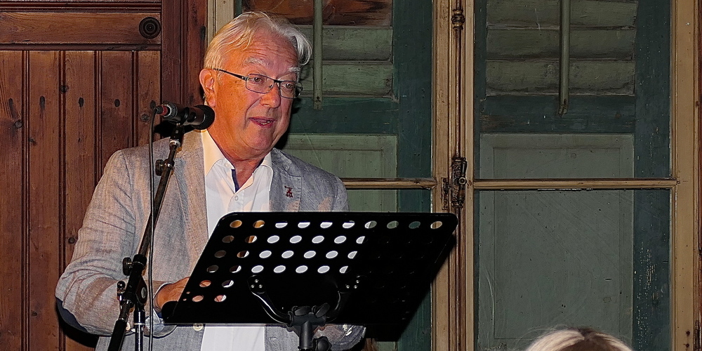 Hans-Peter Enderli wird wieder Wundersames und Erbauliches zum Thema Reise und Urlaub vorlesen