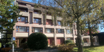 Schwyzer Pflegeeinrichtungen verzeichnen einen Rückgang der Eintritte – im Bild das Alters- und Pflegeheim Biberzelten in Lachen.