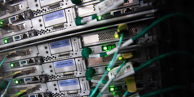 Zurzeit baut der Kanton Zürich an zwei eigenen, redundanten Rechenzentren. (Symbolbild)