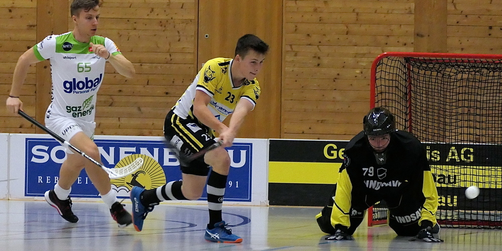 Am Sonntag wird in der Aegetenhalle wieder dem kleinen Lochball nachgejagt (Archivbild)