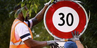Einfachere Einführung von Tempo-30-Zonen und Ausnahmeregeln für Mitfahrgemeinschaften: Dies schlägt der Bundesrat vor. (Themenbild)