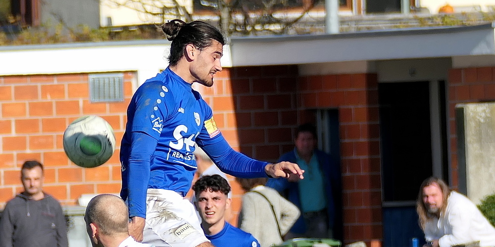 Sahin Kaya (vorne) und Noah Massari (hinten) werden voraussichtlich gegen den FC Seuzach auflaufen können