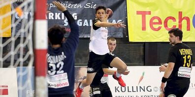 Forti will dem Leader der SG Wädenswil/Horgen  ein Bein stellen. 