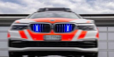 Die St.Galler Polizei fahndet nach einem flüchtigen Bankräuber.