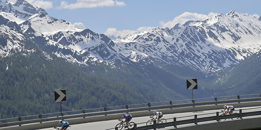 Immer für spektakuläre Bilder gut: die Tour de Suisse 2021 am Gotthard