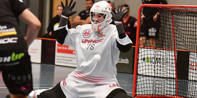 Wird wohl auch gegen die Kloten-Dietlikon Jets beschäftigt sein: Devils-Torhüter Nicolas Fleischmann. 