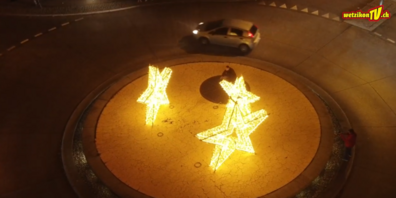 Der Wetziker Stern leuchtet wieder.