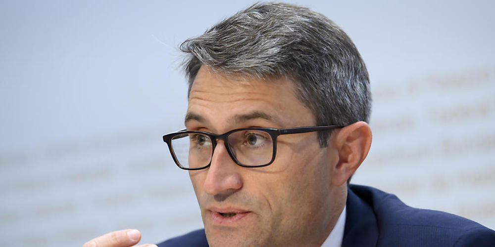 In Kürze könnte es in den Kantonen weitere Massnahmen gegen das Coronavirus geben. Das sagte Lukas Engelberger, Präsident der Kantonalen Gesundheitsdirektionen (GDK), in einem Interview mit Zeitungen von Tamedia von Montag.