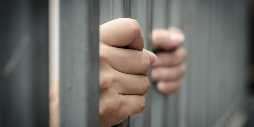 In Österreich sollen standhafte Impfverweigerer sogar hinter Gittern kommen