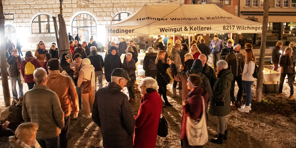 Die ACS Sektion Schaffhausen und der «Bock» durften rund 90 Personen an der Nachtwächterführung sowie am Apéro begrüssen.