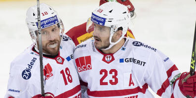Nico Dünner (rechts) war Doppeltorschütze für die Rapperswil-Jona Lakers beim 4:1-Erfolg in Langnau