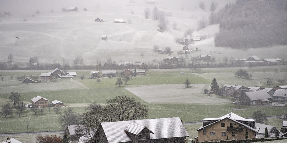 Oberdorf im Kanton Nidwalden am Freitagvormittag: Schnee auf 455 Metern über Meer.
