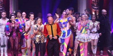 Rolf Knie feierte mit dem Salto Natale am Freitag Premiere vom Programm «Maskerade».