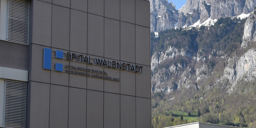 Zutritt nur noch mit einem Zertifikat: Diese Regel gilt ab Montag auch im Spital Walenstadt.