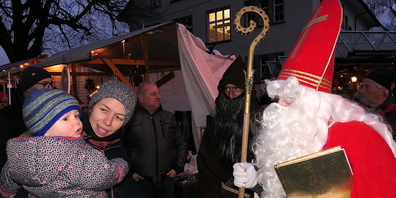 Der Besuch des Samichlaus ist ein fixer Bestandteil des Balgacher Weihnachtsmarktes (Archivbild)