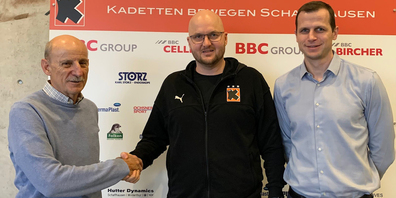 Der Vertrag mit Headcoach Adalsteinn «Adli» Eyjolfsson (Mitte) wurde verlängert.