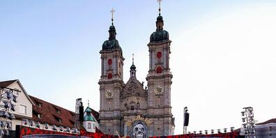 Die St. Galler Festspiele dürfen ab 2023 nur noch alle zwei Jahre stattfinden. Ob der Klosterplatz der alleine Standort bleibt, ist noch offen. (Archivbild)