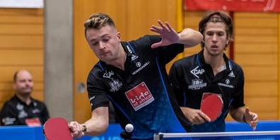 Elia Schmid und Jon Ander Gurricabeitia beim Doppel in Muttenz.
