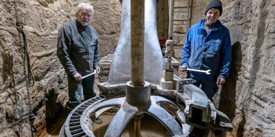 Die Ausstellung "Wasserkraft" im Museum Neuthal zeigt die intakt erhaltenen Anlagen mit Druckleitungen und Turbinen.