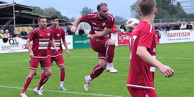 Nach fast 13 Jahren im Fanionteam sorgt Fabio Klingler (Bildmitte) nun im Zwei für Stabilität. (Archivbild)