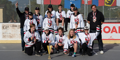 Die U16 des SHC Wollerau steigt in die Elite auf.