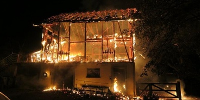 Die genaue Ursache des Brandes steht nicht fest.