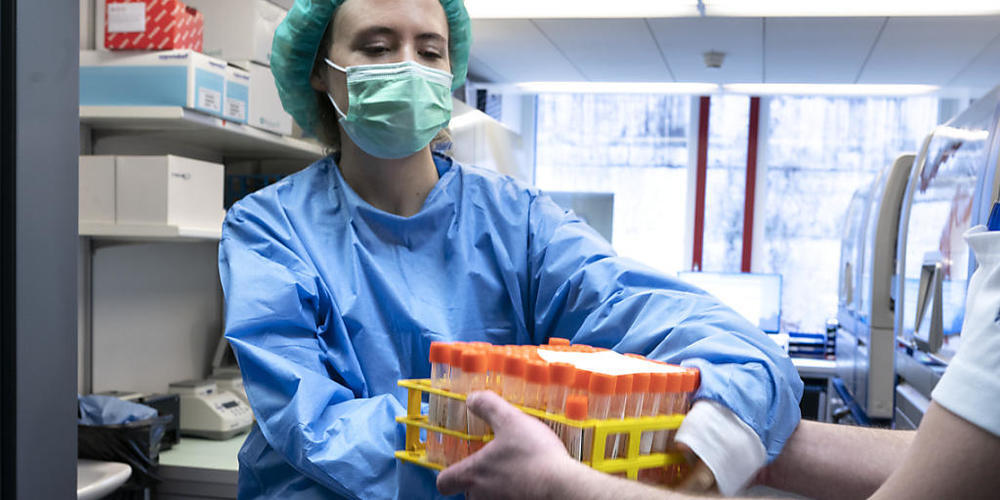 Aktuell stammt rund ein Drittel der Corona-Fälle in Graubünden aus dem Prättigau. (Symbolbild)