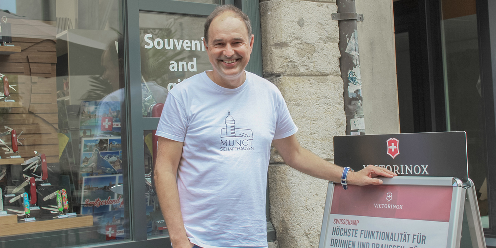 Christian Niederer konnte sich mit seinen Geschäft einen grossen Traum erfüllen. Der Tourismus ist seine Welt, in welche er sich gerne investiert.
